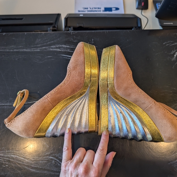 YSL Suede and metallic wedges size 37 - Picture 11 of 12